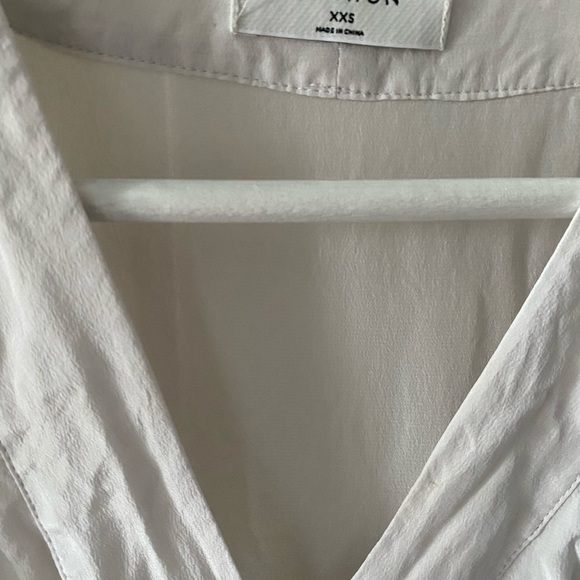 Aritzia Babaton lavender romper 100% silk - Picture 3 of 4
